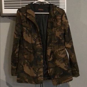 Army jacket never worn